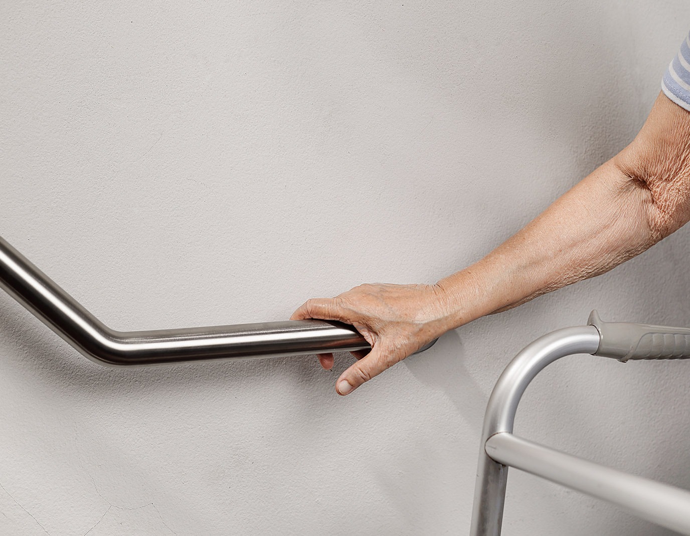 Simple Home Modifications That Make Aging in Place Easier - Ito ...